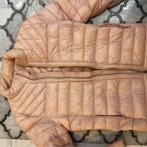 Light pink puffer jacket size large
